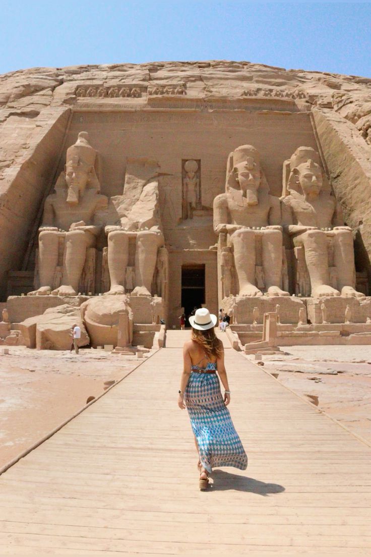 Escursione Abu Simbel da Assuan in Aereo